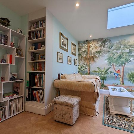 Spacious Refurbished Flat With A Garden Near Tube, Train, Thames And The City Center Londres Exterior foto
