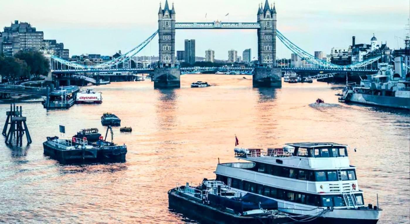 Spacious Refurbished Flat With A Garden Near Tube, Train, Thames And The City Center Londres Exterior foto