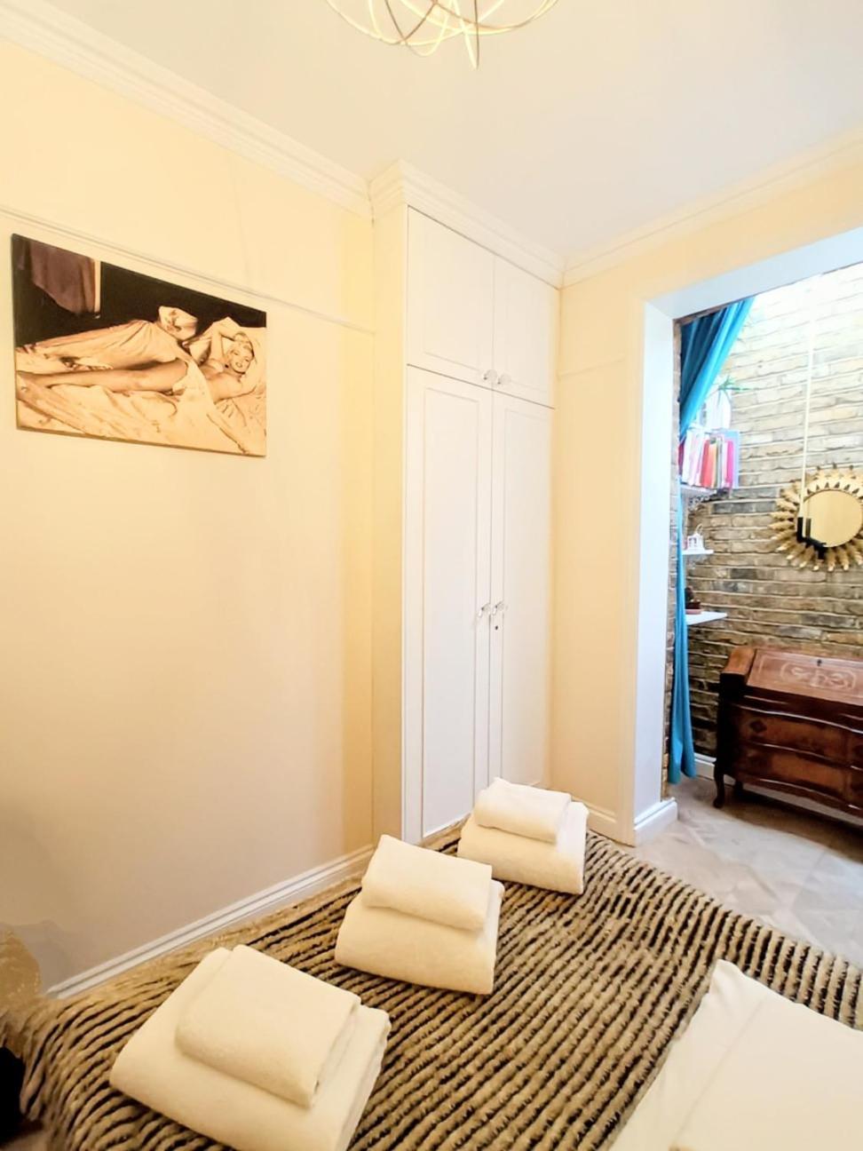 Spacious Refurbished Flat With A Garden Near Tube, Train, Thames And The City Center Londres Exterior foto